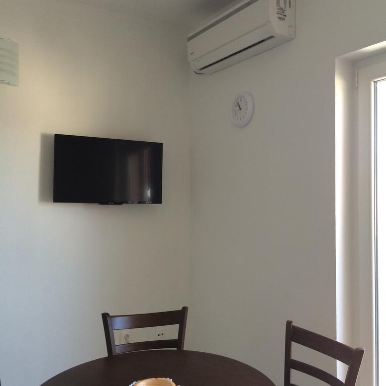 Apartments Pisac Razanj Room photo